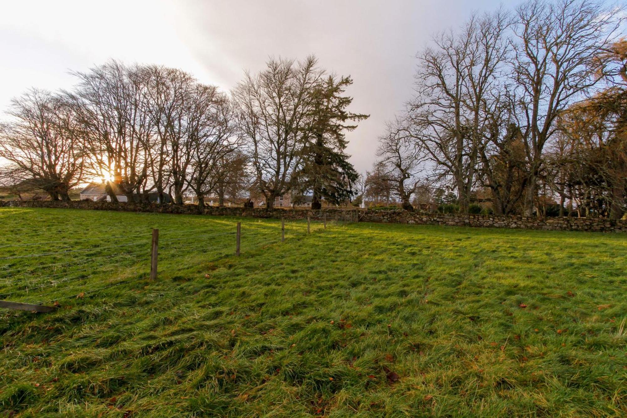 The Doune, Luxury Traditional With Hot Tub * Inverness
